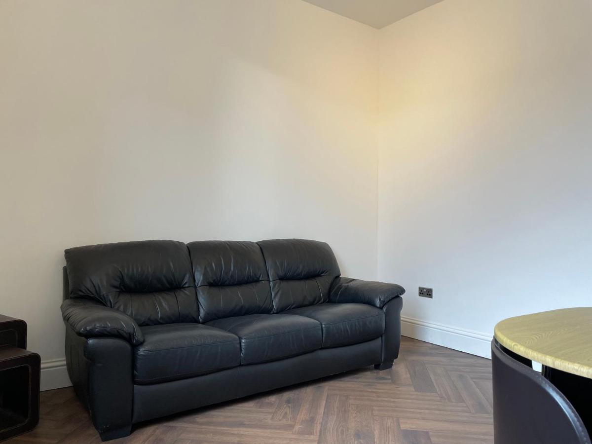 Glasgow Airport Apartments Πέισλι Εξωτερικό φωτογραφία