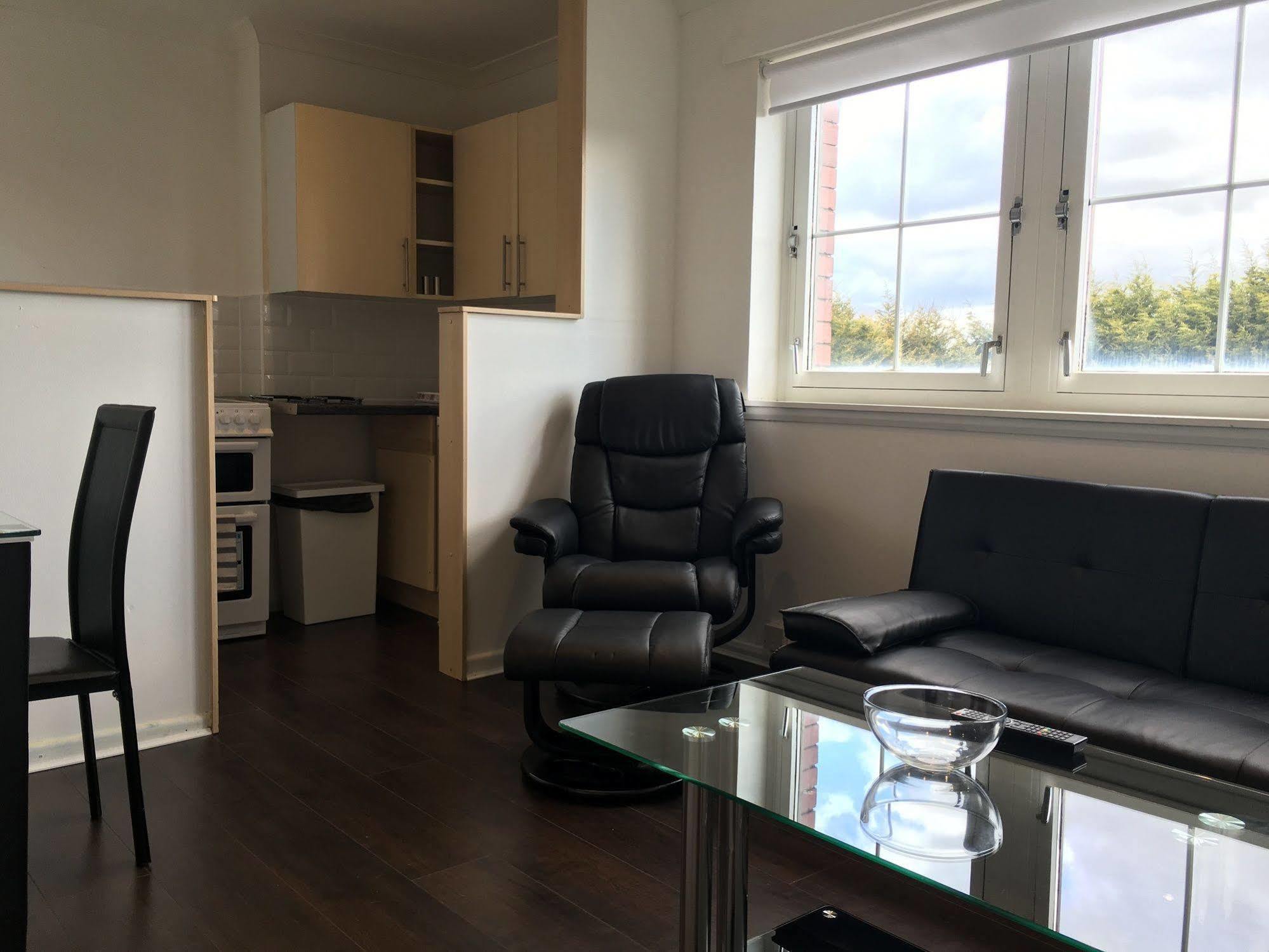 Glasgow Airport Apartments Πέισλι Εξωτερικό φωτογραφία
