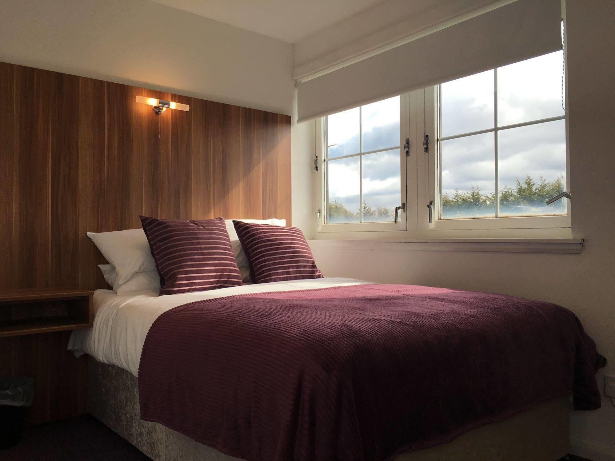 Glasgow Airport Apartments Πέισλι Εξωτερικό φωτογραφία